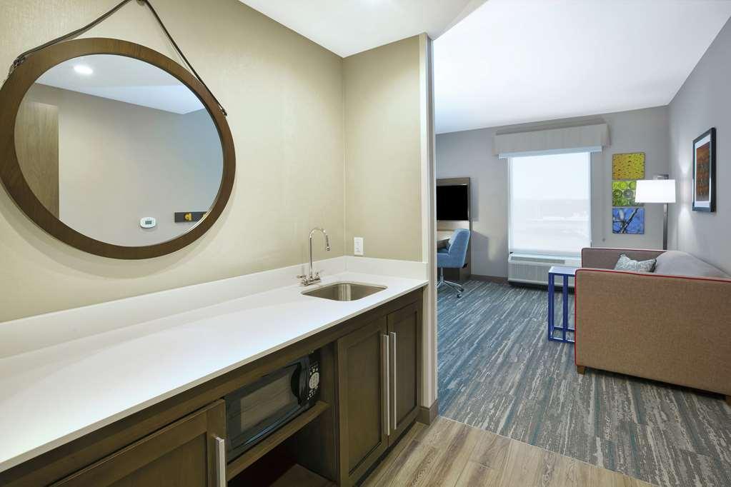 Hampton Inn & Suites Grandville Grand Rapids South Værelse billede